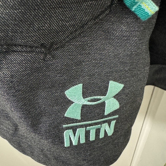 Under Armour Mtn‎ Men’s Jacket Coat Size Large Hooded Gray Ski Snowboard - Picture 4 of 6